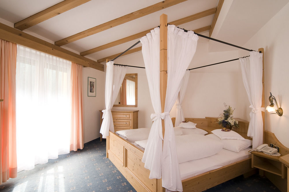 Sporthotel Zoll Sterzing Exteriör bild